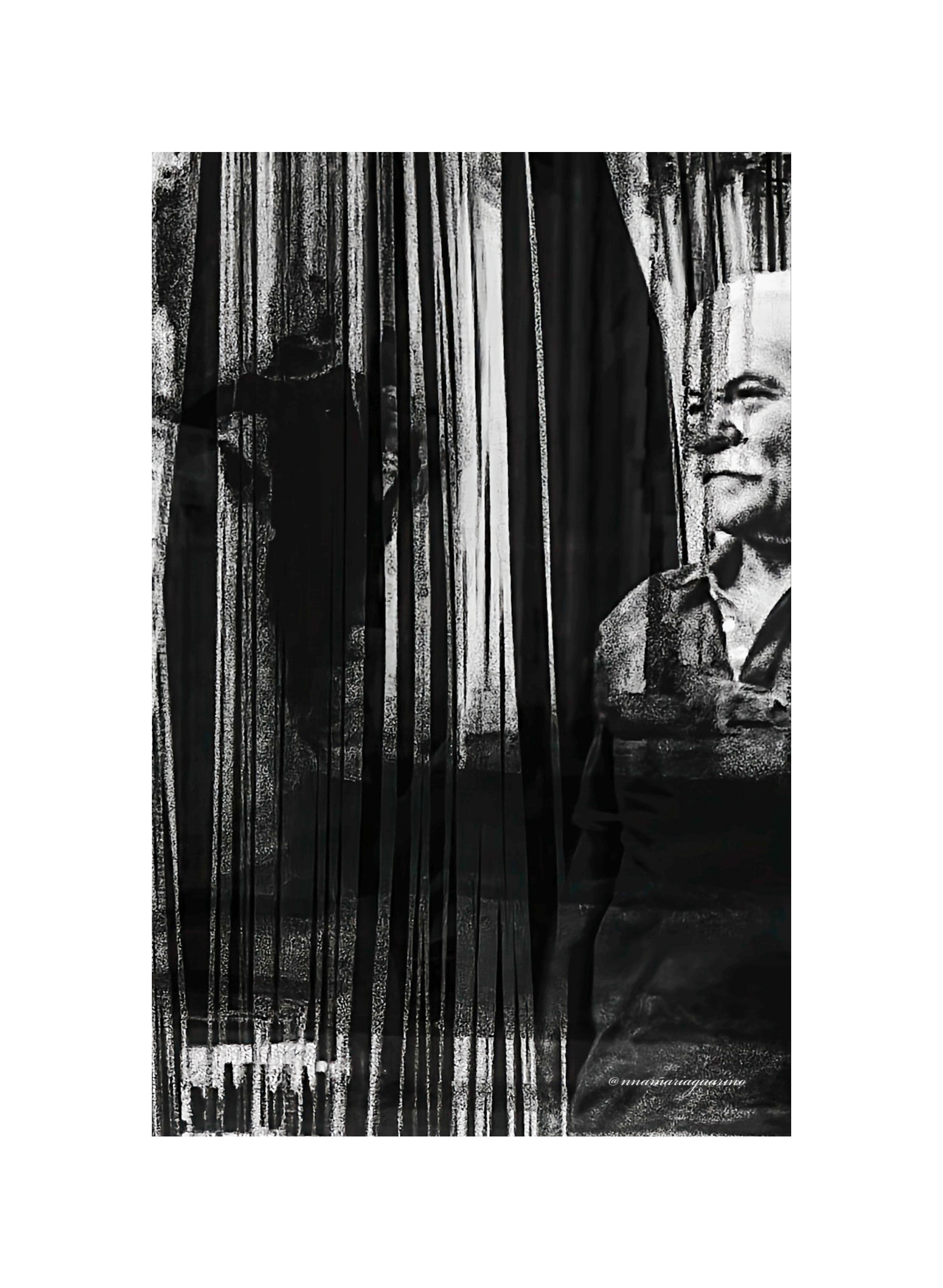 Dietro e davanti la tenda